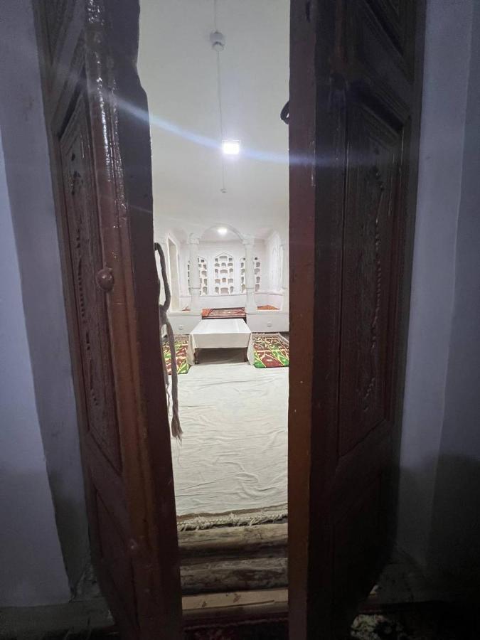 Boutique Zarin&Ngiz Hotel บูคารา ภายนอก รูปภาพ